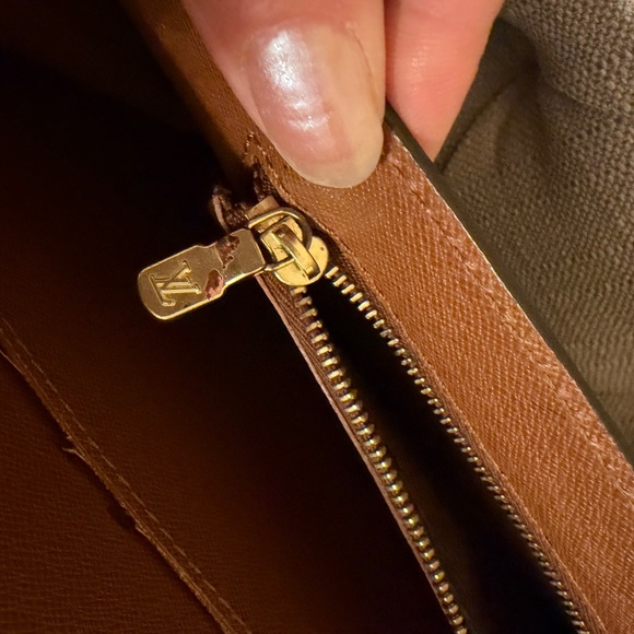 Louis Vuitton women’s briefcase - Picture 8 of 8